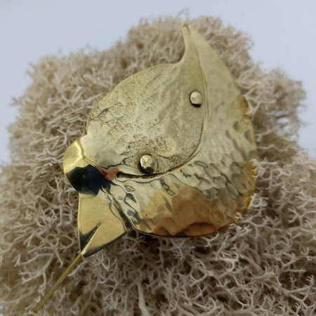 Petite broche oiseau . Collection Archeostories